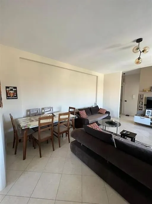 Cozy & Spacious Apartment Vlora